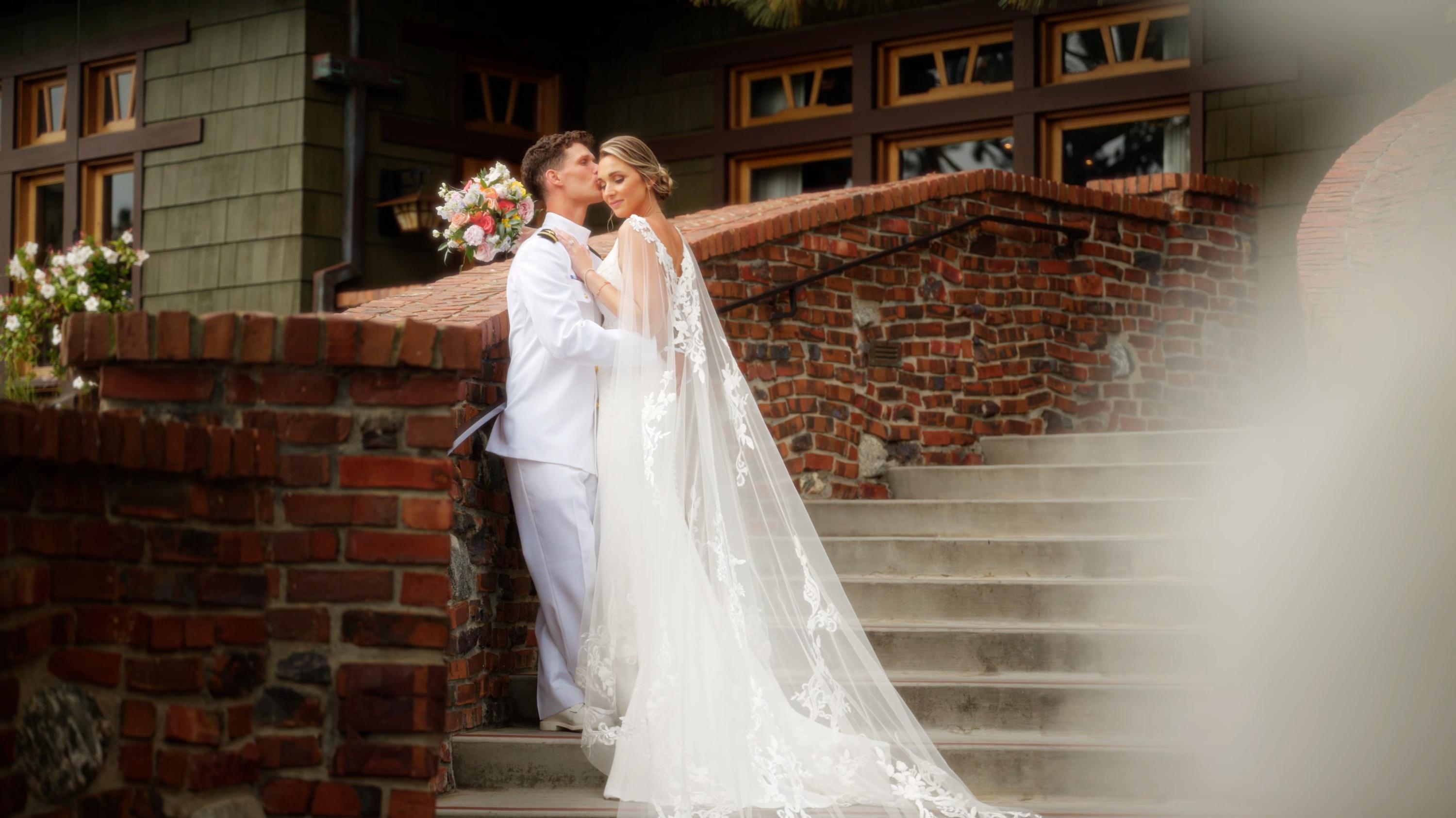 carousel-hero-element image-0