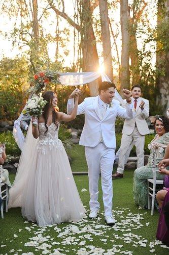 mobile - carousel-hero-element image-6