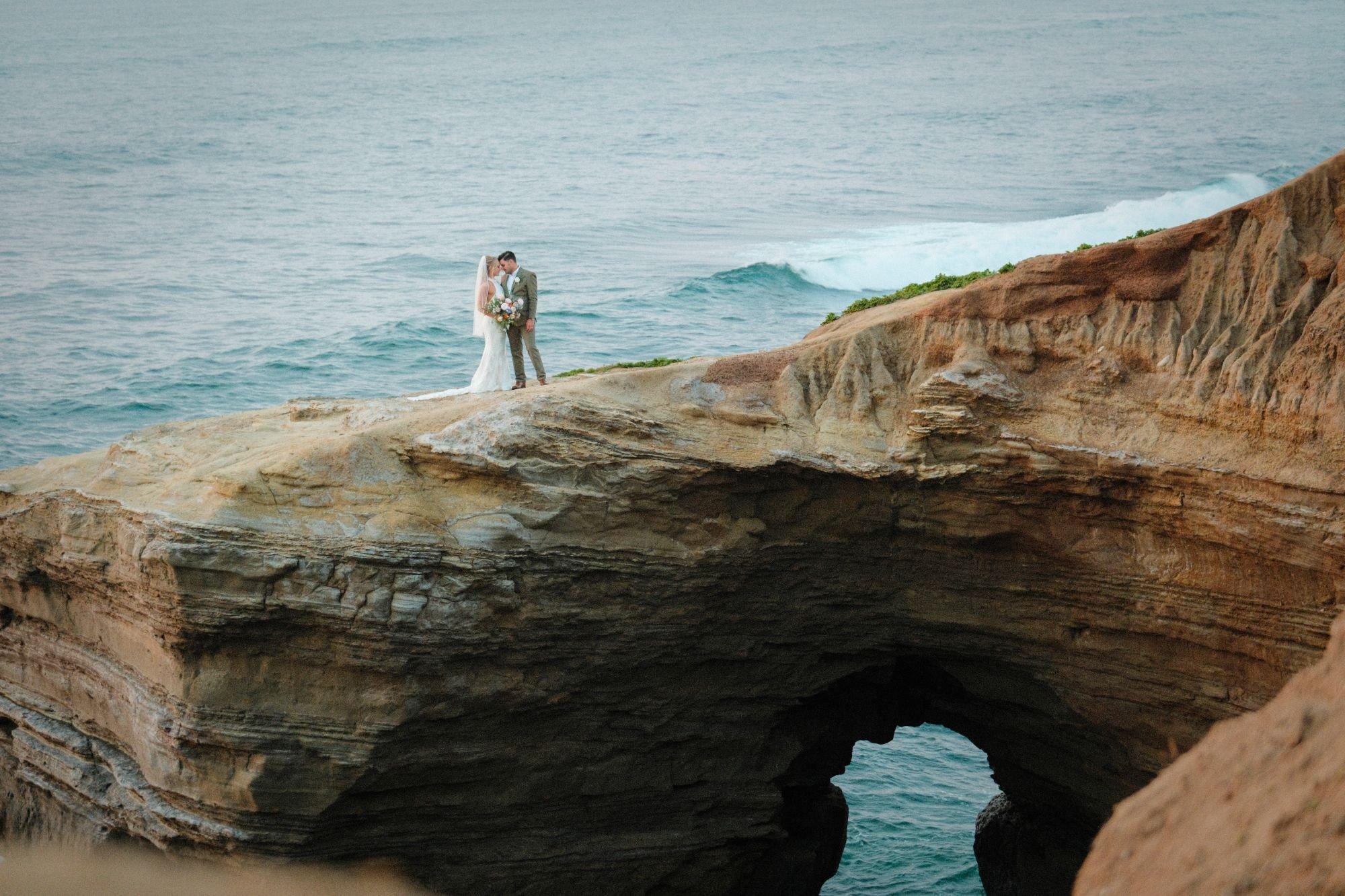 carousel-hero-element image-5