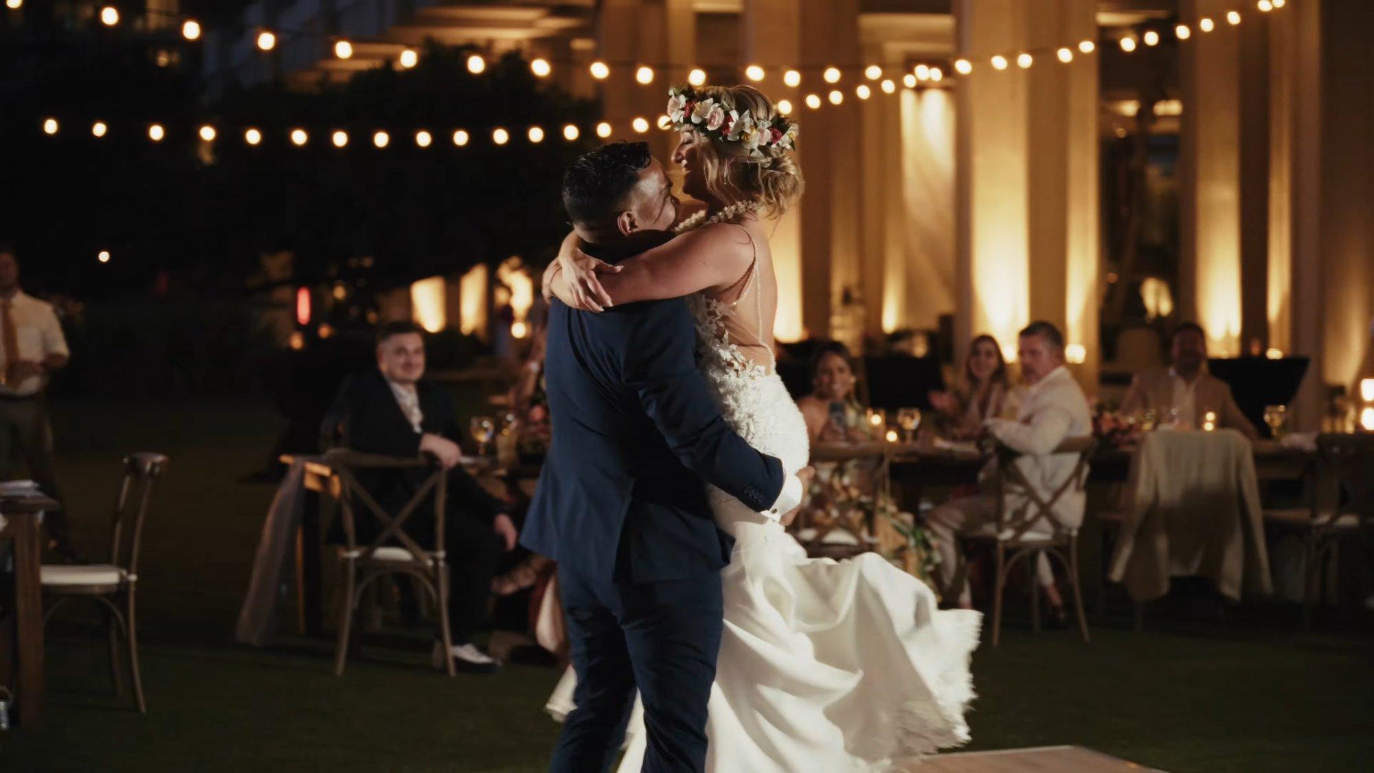 carousel-hero-element image-3