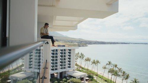 mobile - carousel-hero-element image-1